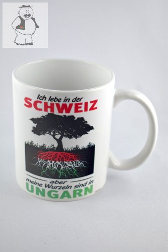 "Ich lebe in der Schweiz" porcelán bögre, 325 ml